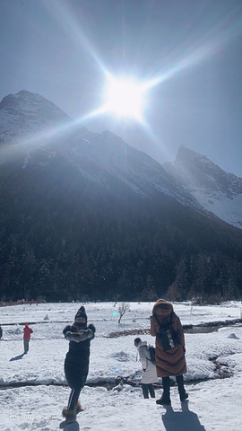 "司机师傅车技也非常棒，景区内景色优美_毕棚沟滑雪场"的评论图片