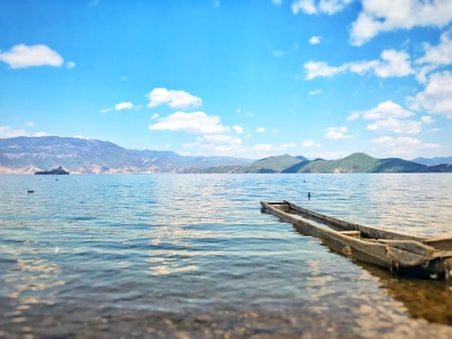 "泸沽湖景色超美。值得一游_情人滩"的评论图片