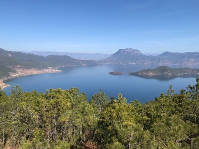 "泸沽湖景色超美。值得一游_情人滩"的评论图片