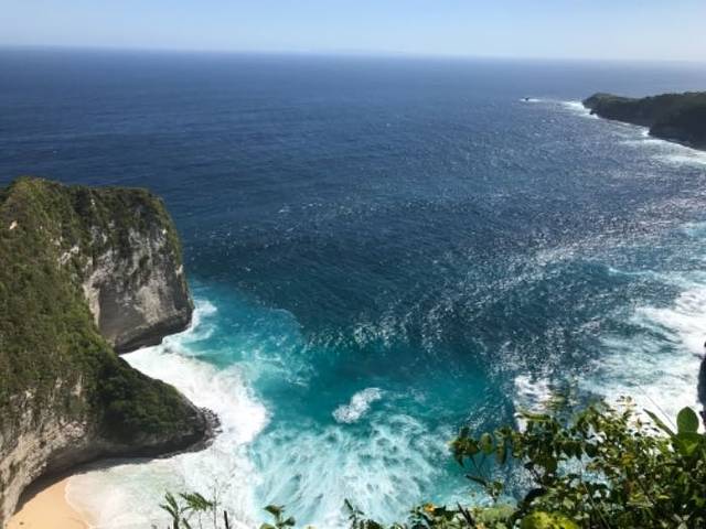 天神浴池（佩妮达岛）