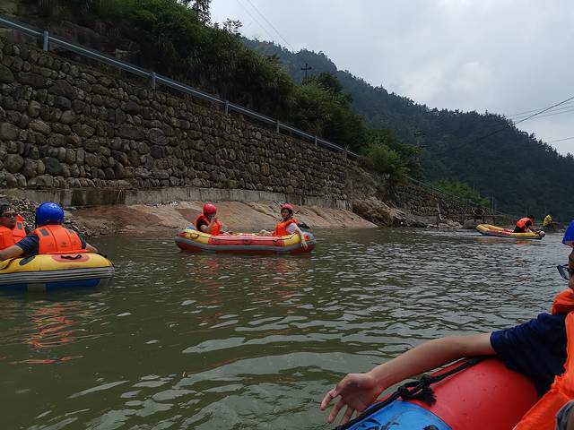 浙西凉源峡漂流