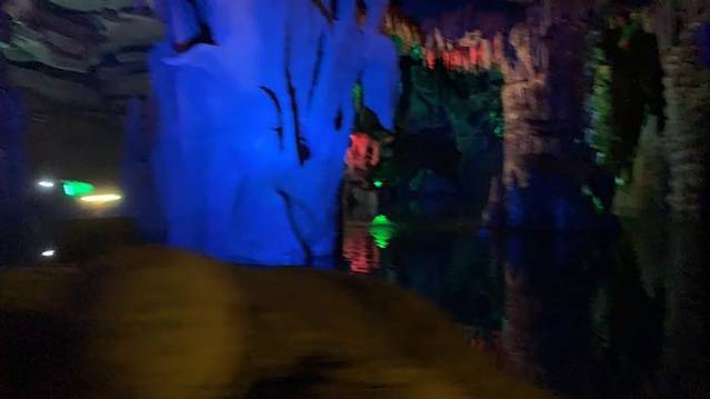 泰安地下龙宫(原泰山大裂谷)