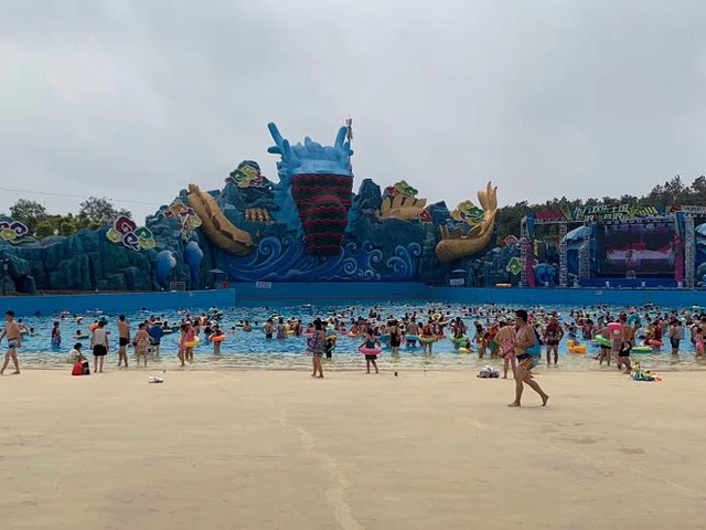 "_锦州东方欢乐王国水世界"的评论图片