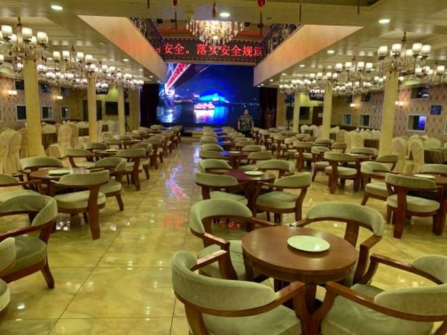 两江夜游·金碧系列游船