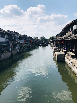 雷峰塔旅游景点攻略图