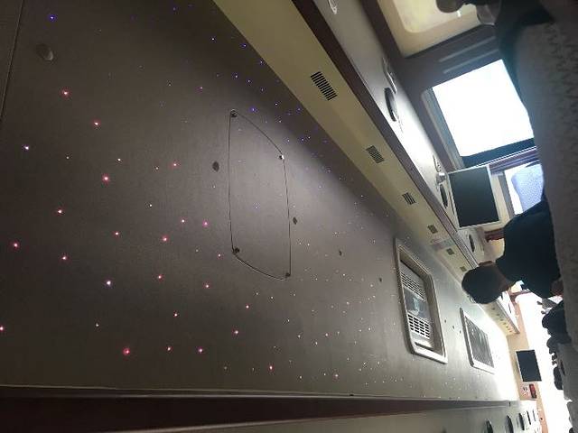 历史舞台剧《延安保育院》