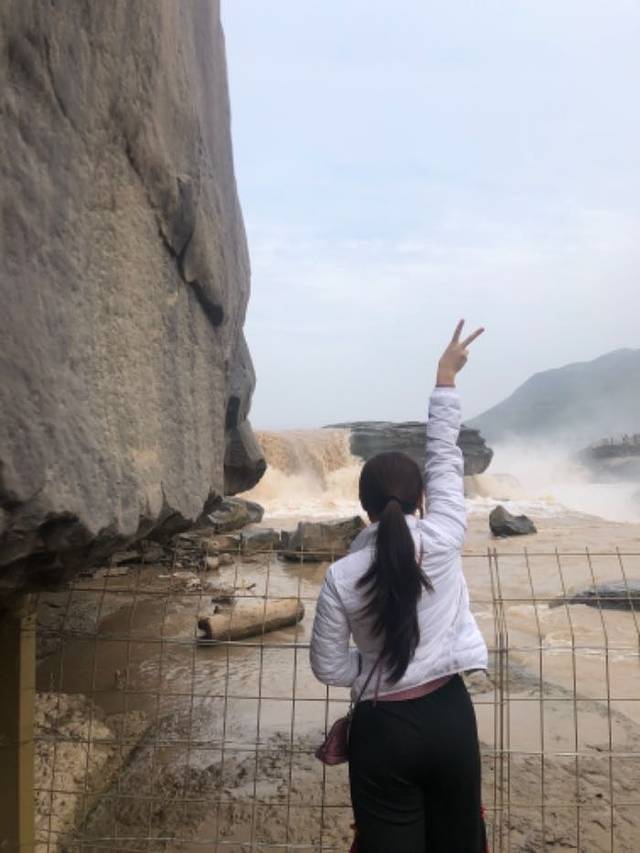 历史舞台剧《延安保育院》