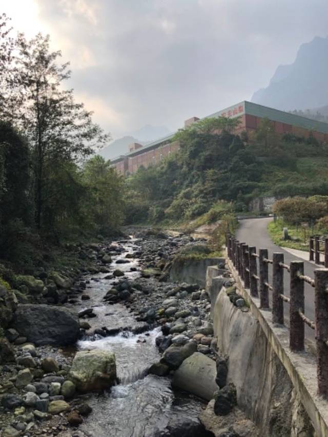 农夫山泉峨眉山工业旅游示范基地
