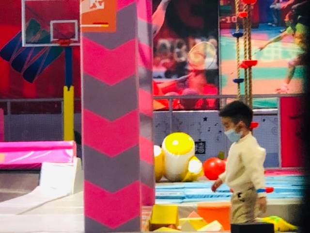 贝特城多元运动中心蹦床公园(淄博店)