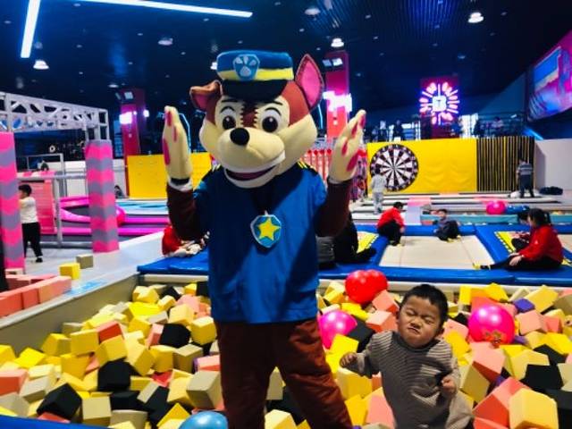 贝特城多元运动中心蹦床公园(淄博店)