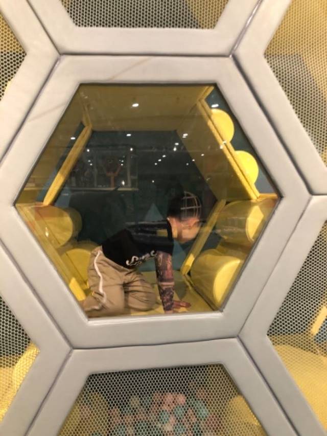 沈阳思堡特游乐园服务有限公司