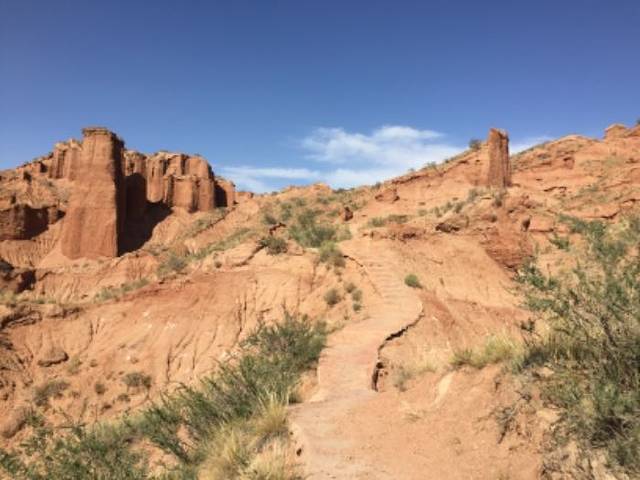 天山托木尔大峡谷