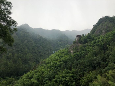 龙瀑仙洞旅游景点图片
