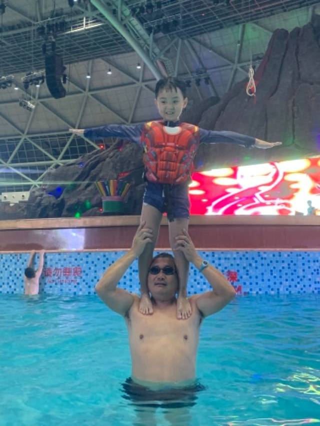 东方山水乐园水之王国(全室内水公园)