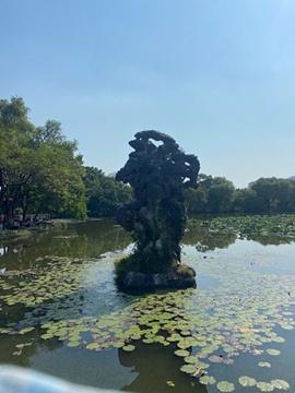 雷峰塔旅游景点攻略图