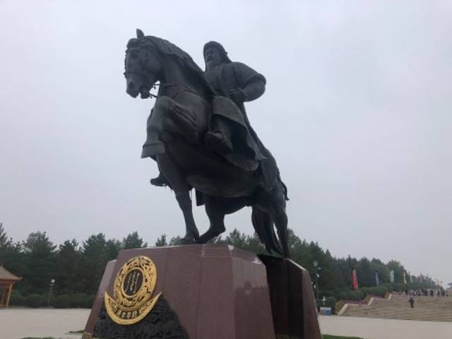 成吉思汗陵旅游区