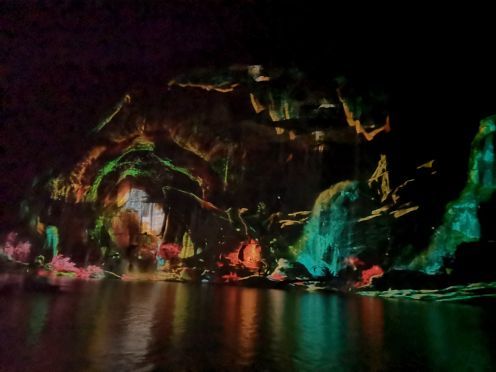 《寻梦龙虎山》实景演出