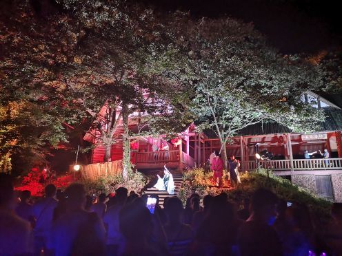 《寻梦龙虎山》实景演出