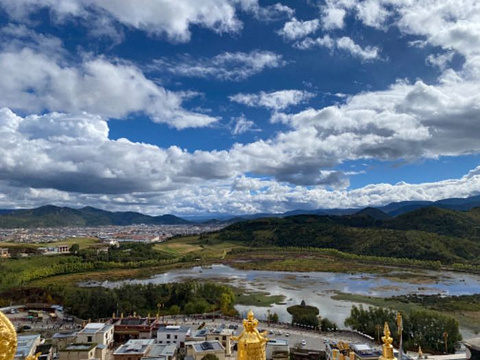 噶丹松赞林寺旅游景点图片