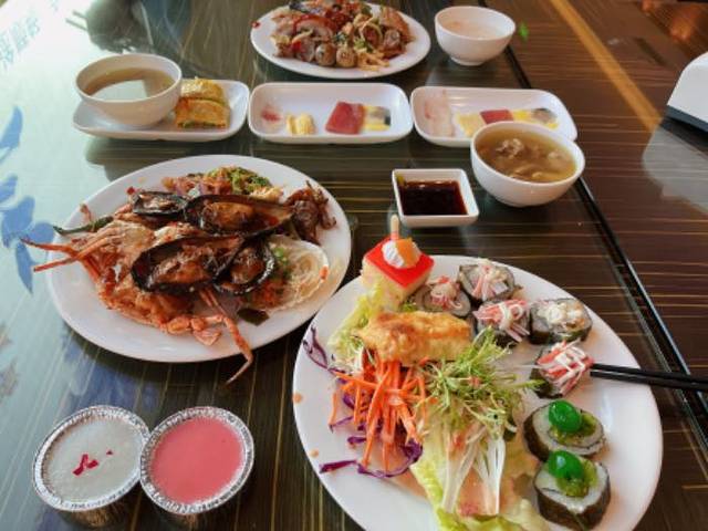 七彩云南古滇温泉山庄