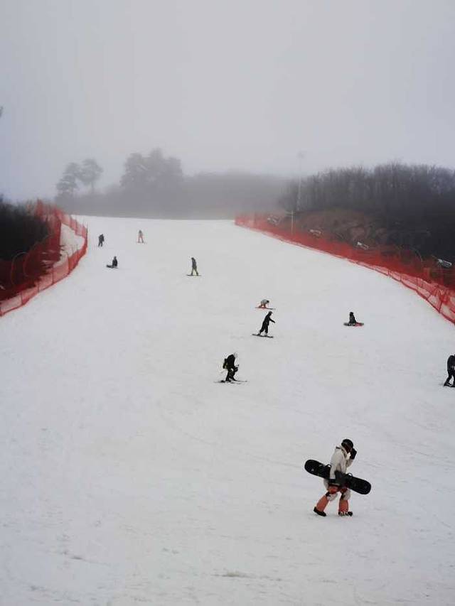 云上草原滑雪场