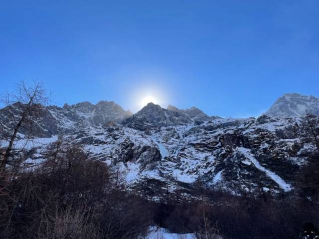 毕棚沟娜姆湖森林暖池温泉