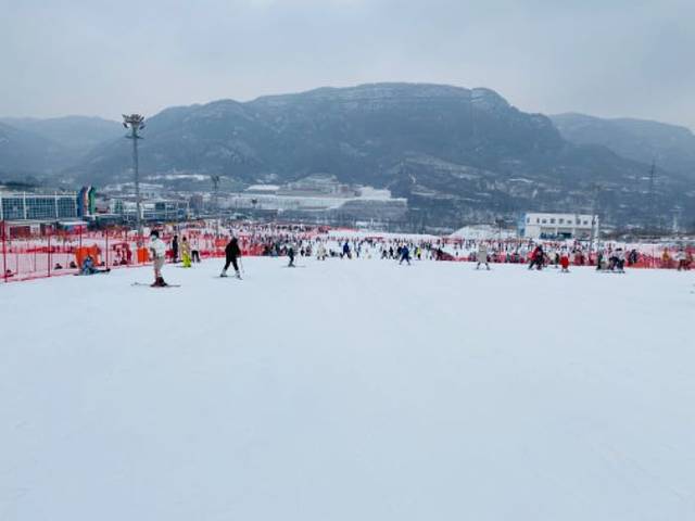 照金国际滑雪场