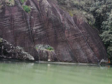 水上丹霞旅游景点图片