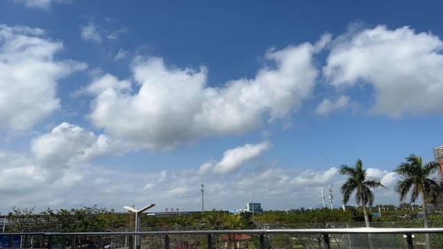 五指山水满河热带雨林风景区